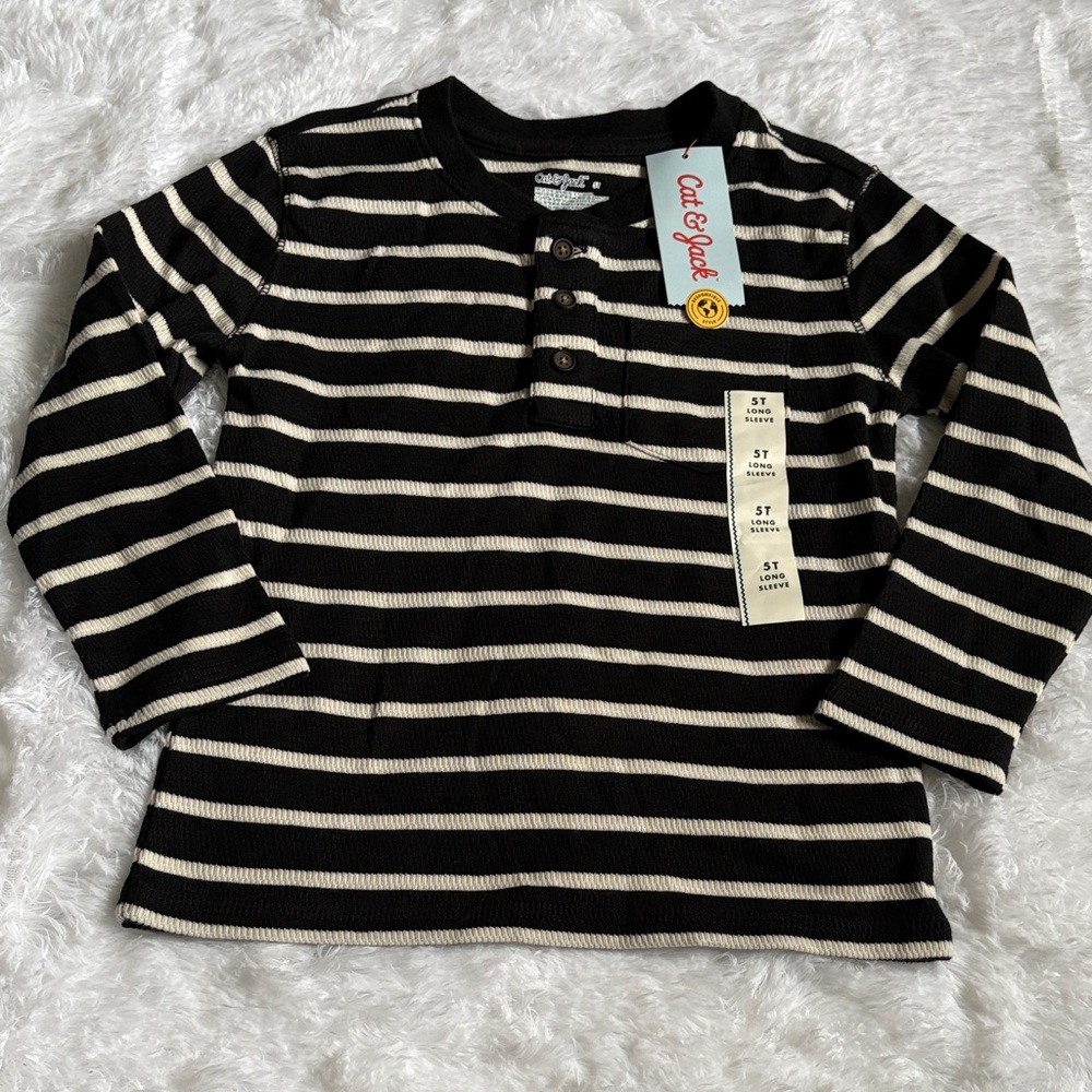 NWT Cat & Jack Black And White Striped Long Sleeve Shirt Size 5T Boys